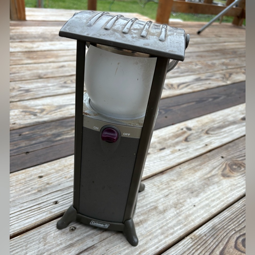 RARE Coleman lantern